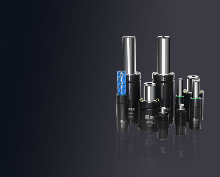 COMPONENTS OF AN INJECTION MOLD